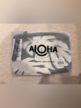 ALOHA Collection Black and White Clutch